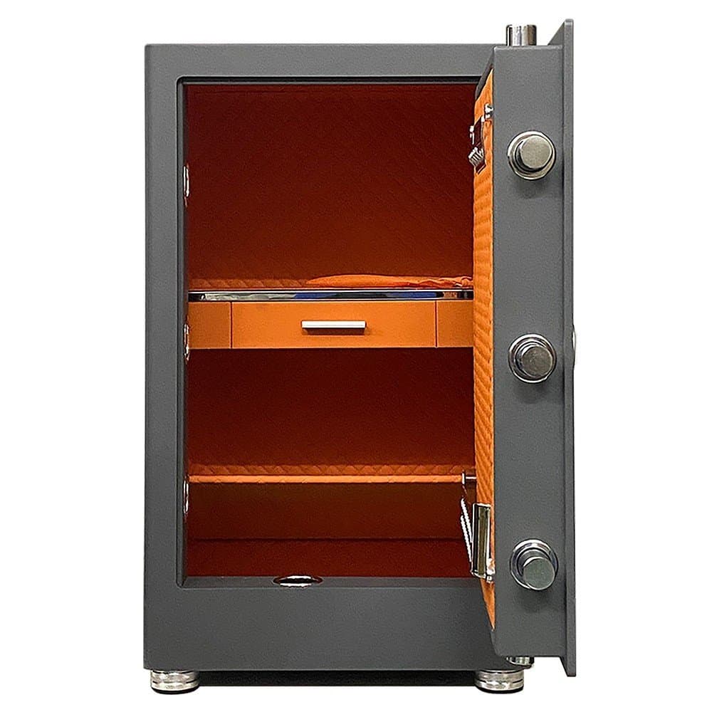 Két sắt BOFA BF-70ZZ mở cửa để quan sát khoang bên trong