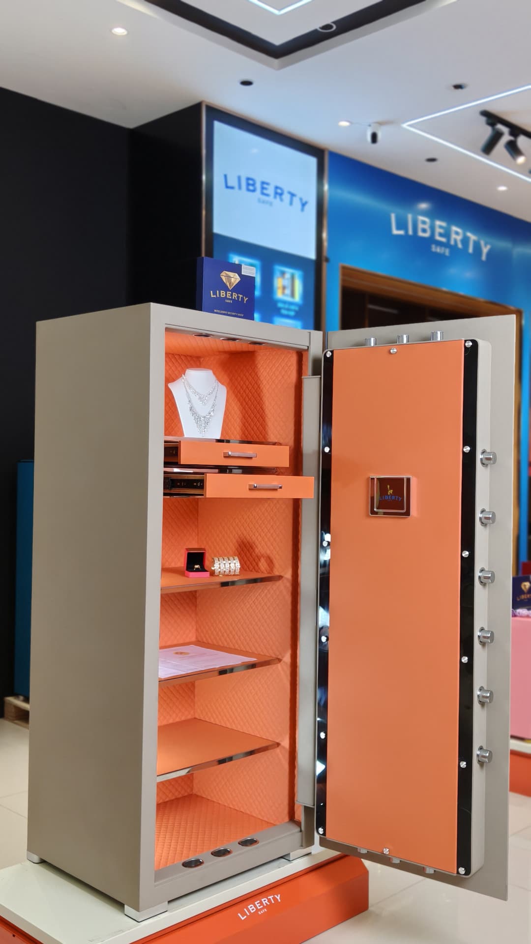 KÉT SẮT ĐỒNG HỒ CAO CẤP LIBERTY 1500 S10 PRO - Nỉ Trắng, Nỉ Xám , Nỉ Vàng