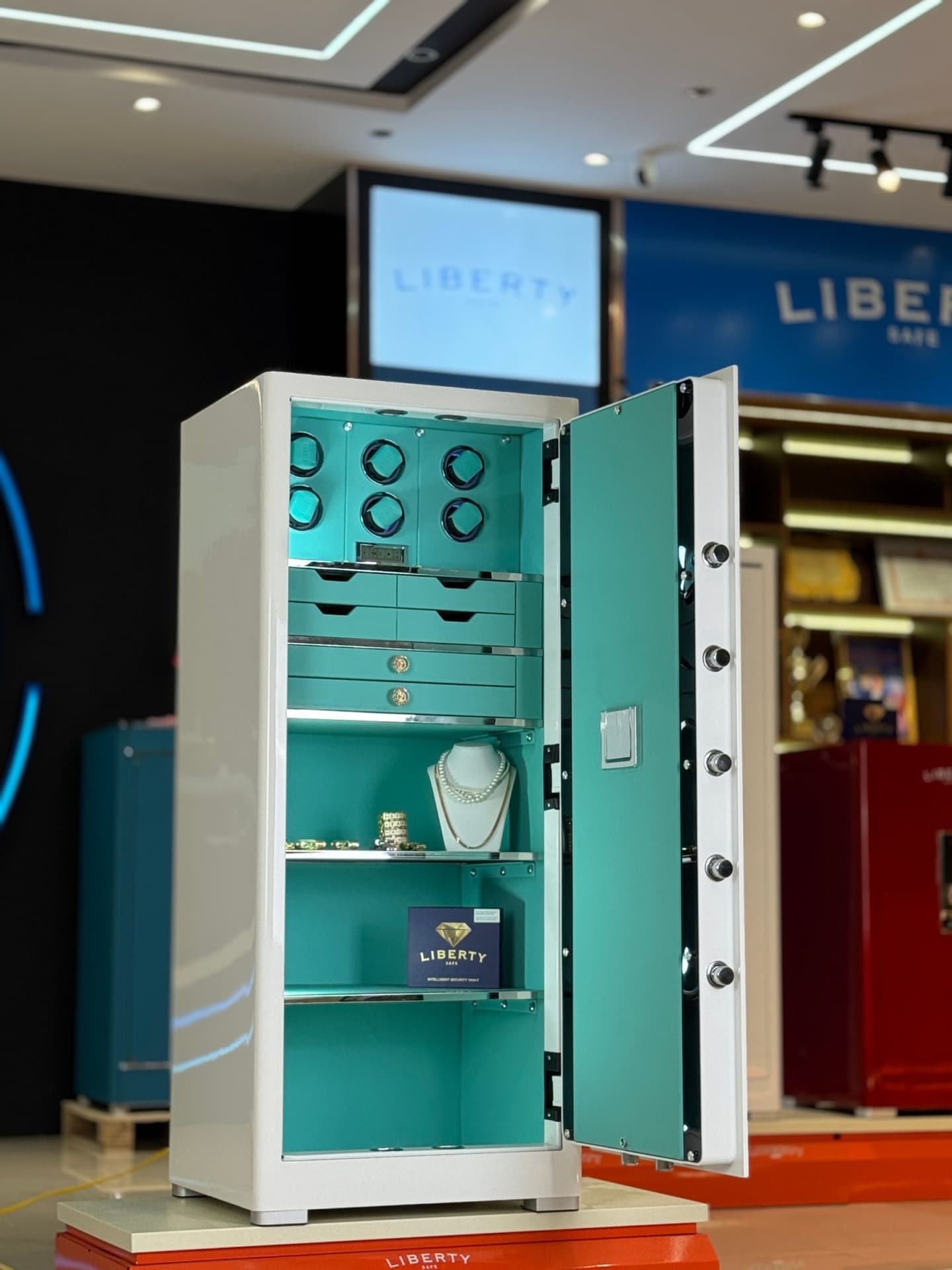 KÉT SẮT ĐỒNG HỒ CAO CẤP LIBERTY LB1500 PRO 6 WATCH WINDER TIFFANY - Nỉ Trắng, Nỉ Xám , Nỉ Vàng
