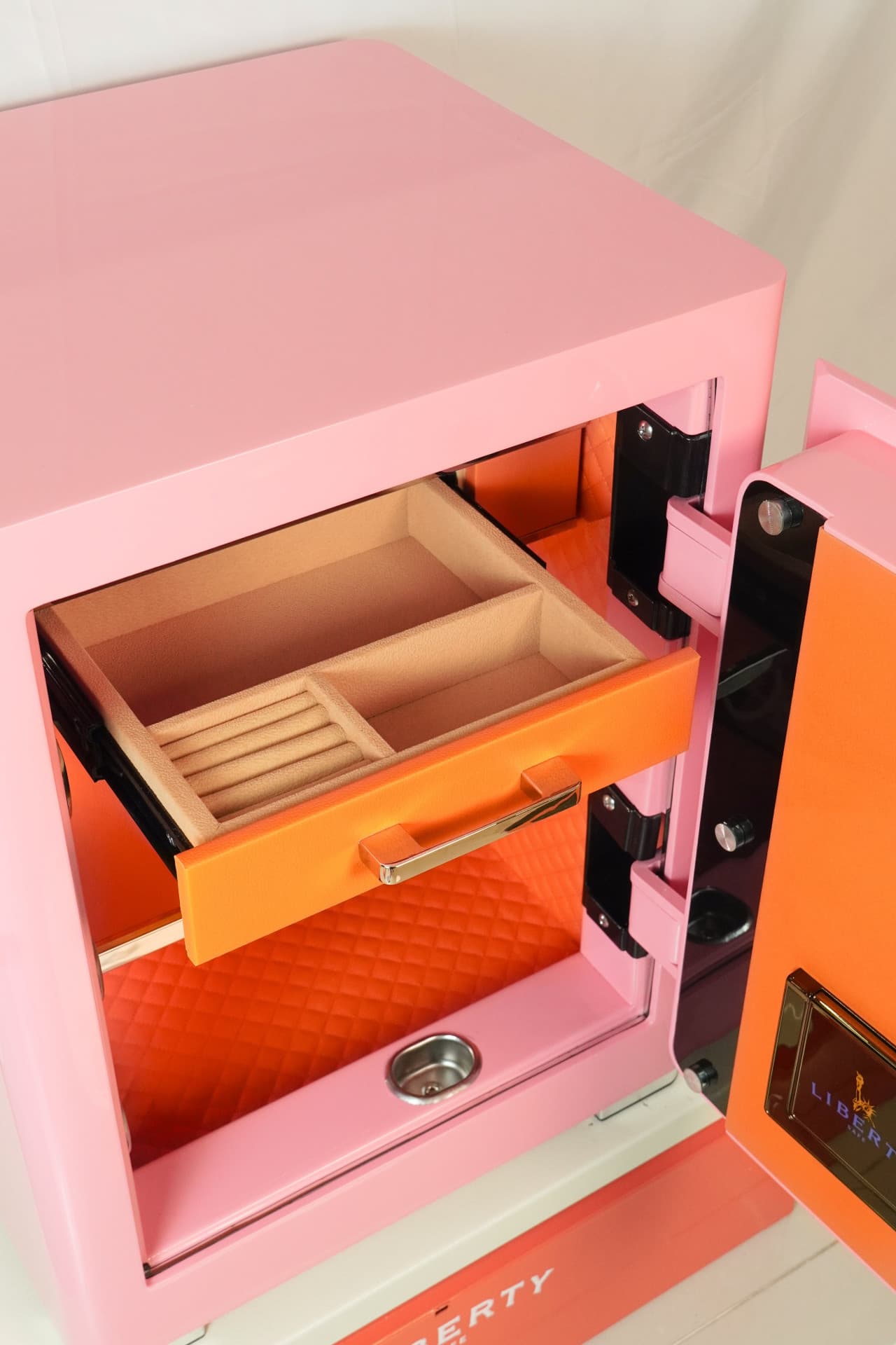LIBERTY LB50Pro Special Edition - Hồng