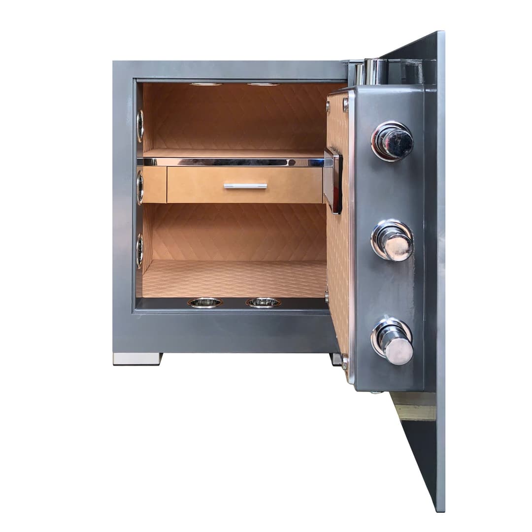 Két sắt BOFA BS-45LY mở cửa để quan sát khoang bên trong