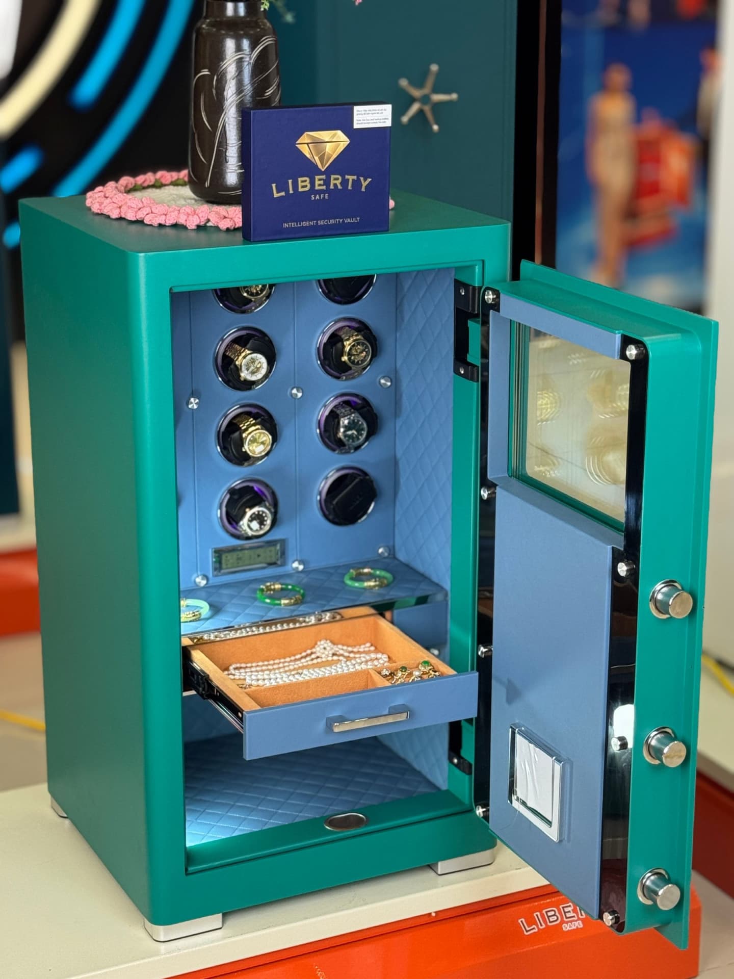 KÉT SẮT ĐỒNG HỒ CAO CẤP LIBERTY LB1000 PRO 12 WATCH WINDER L - Nỉ Trắng, Nỉ Xám , Nỉ Vàng, Nỉ Xanh